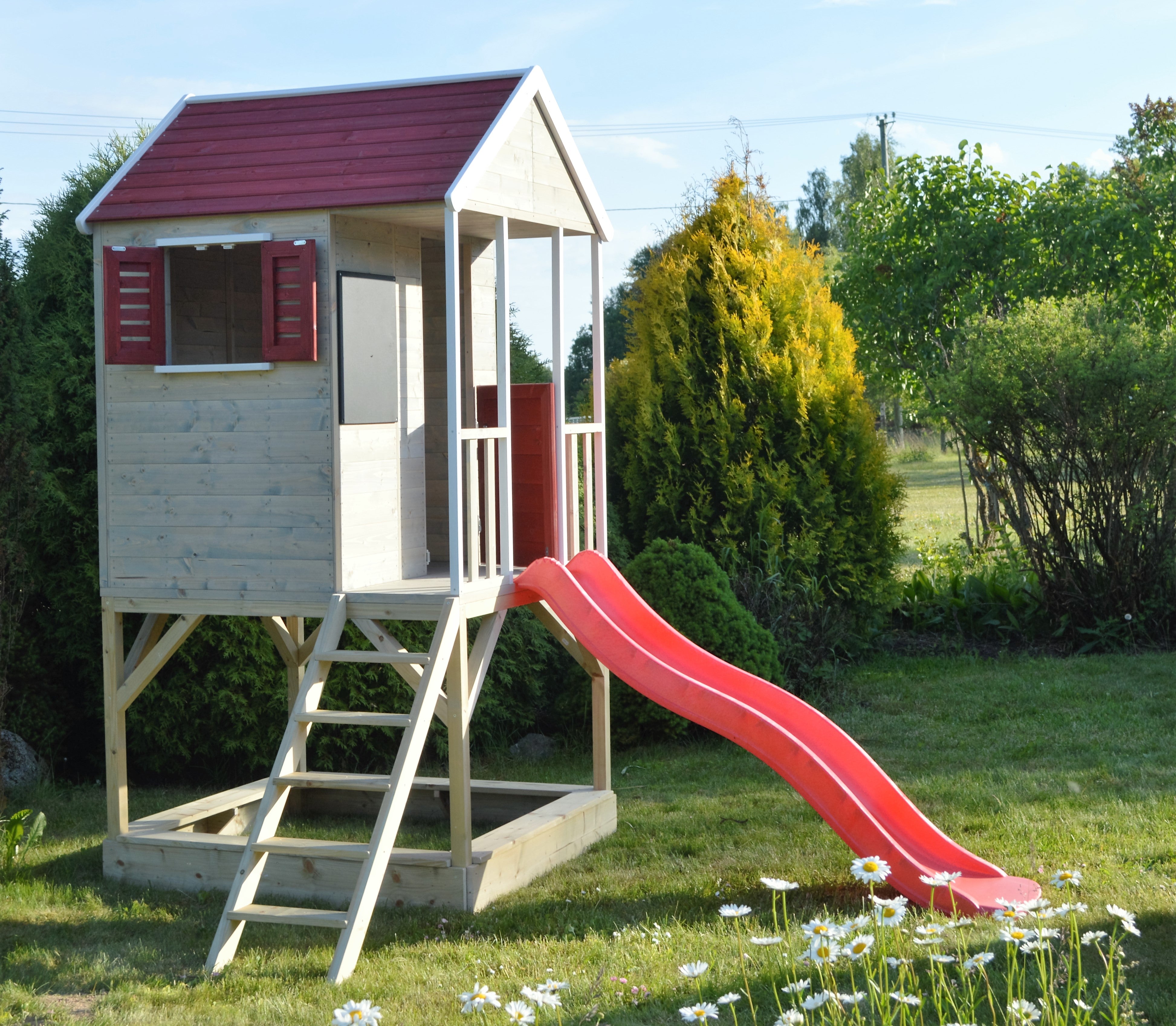 M7R-K Summer Adventure House with Platform and Slide + Kitchen Attachment