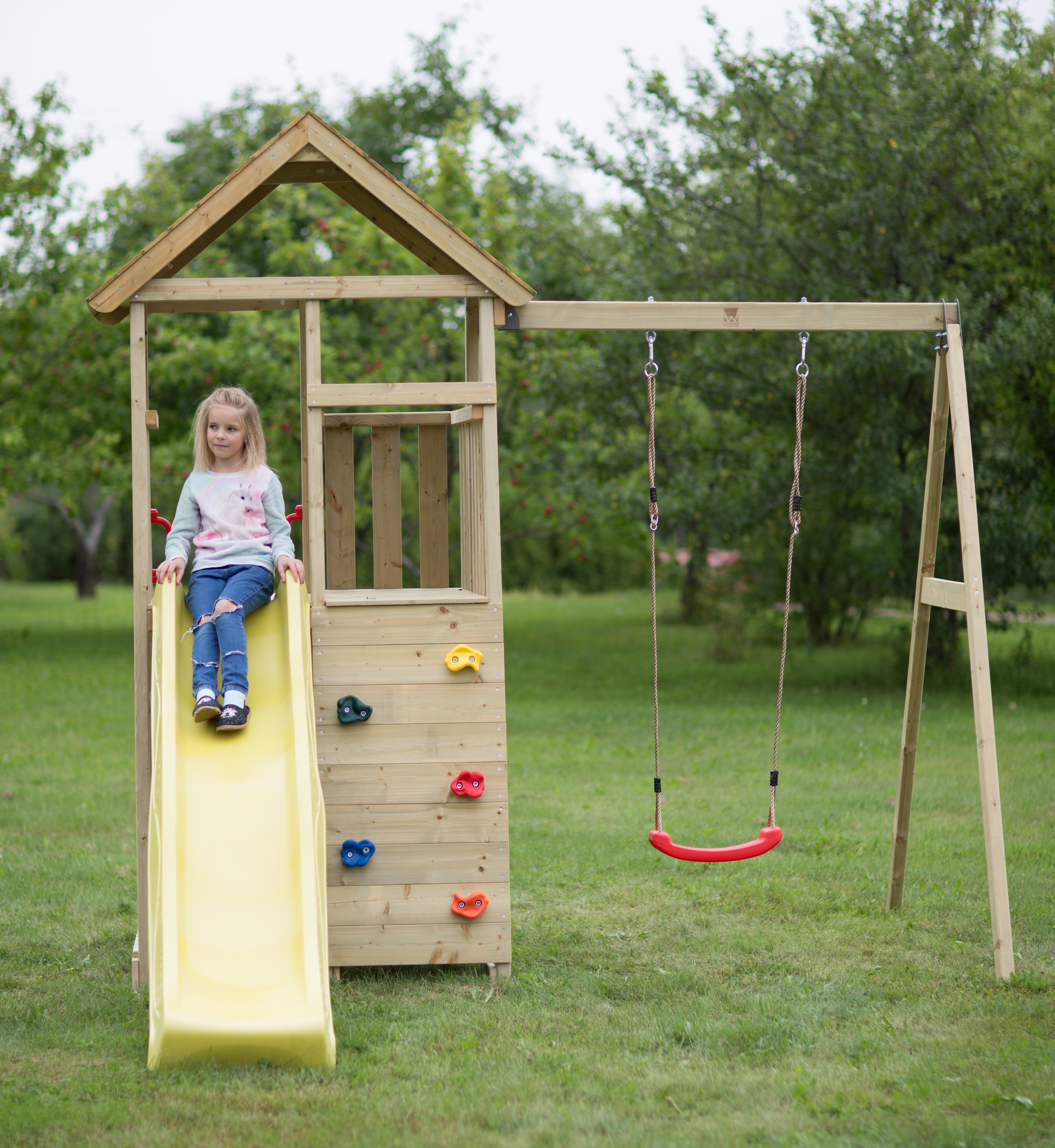 J7 Junior Play Tower with Slide, Sandpit, Picnick Bench and Single Swing