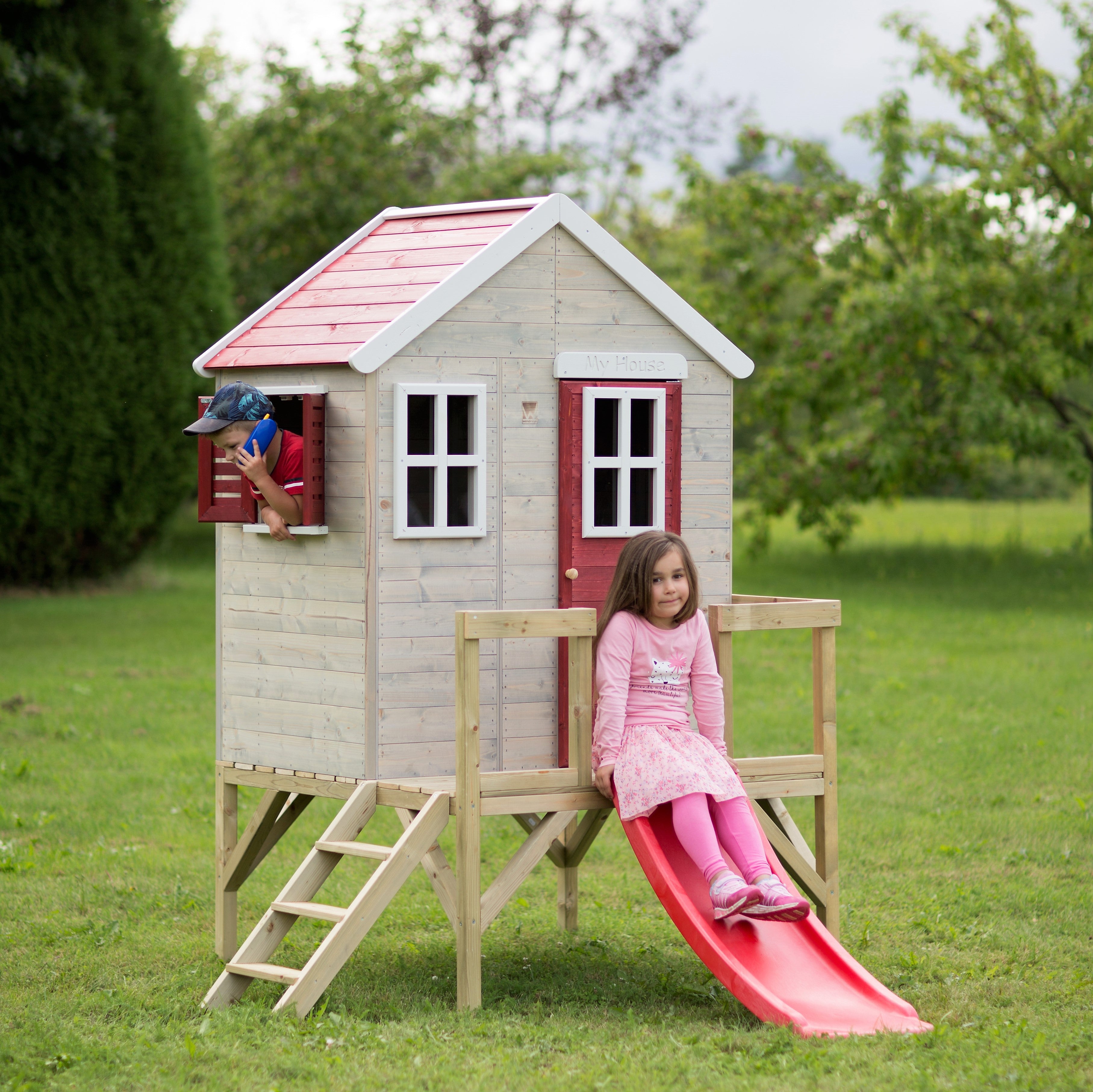 M26R Playhouse with Platform and Slide My Cottage Red