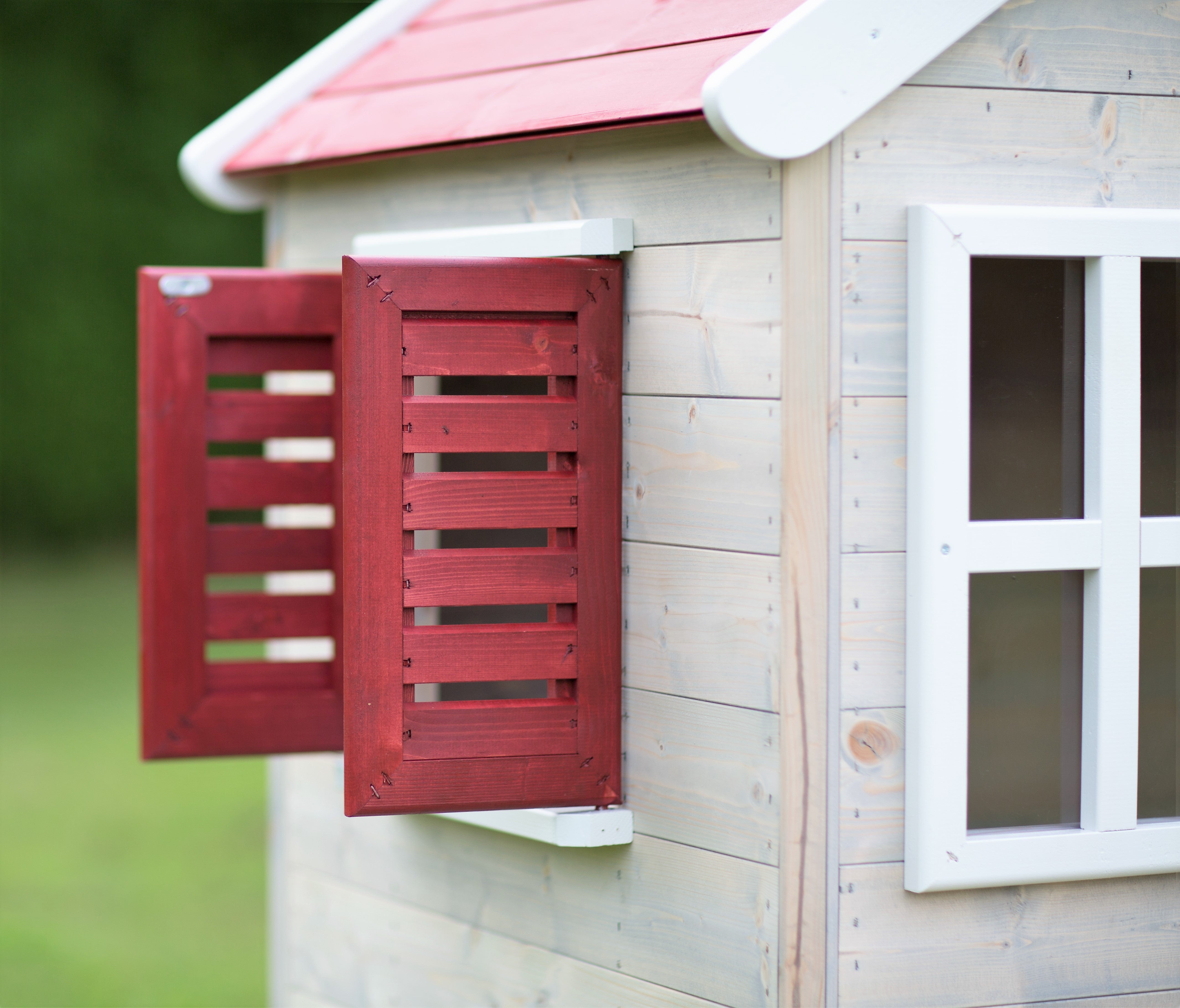 M26R Playhouse with Platform and Slide My Cottage Red