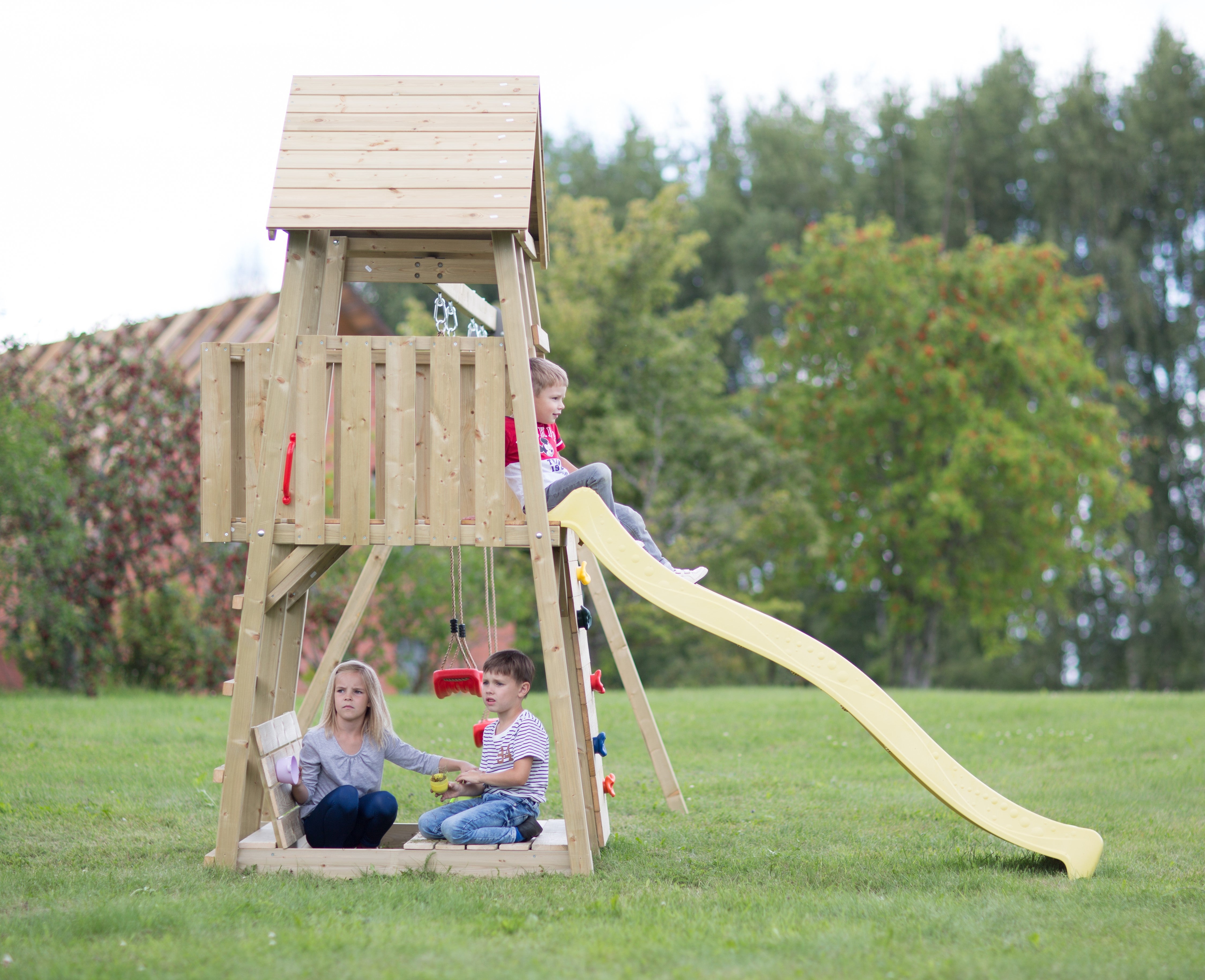 J5 Junior Play Tower with Slide, Sandpit and Double Swing